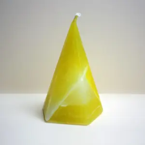 Dekorationskerze »Pyramide«