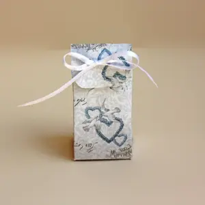 Gast&shy;geschenk&shy;schachtel