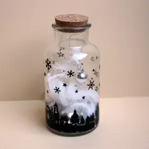 Beleuchtete Glasflasche