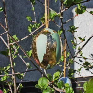 Osterei mit Blattgold - grün