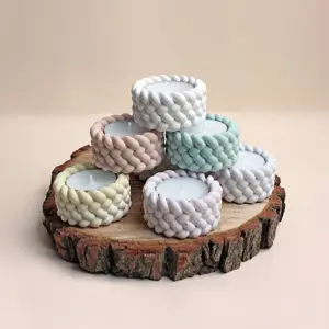 Kleine Teelicht-Pyramide (bunt)